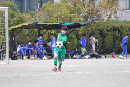 0215D24E-989E-4C98-97E5-B27596E0F6AD