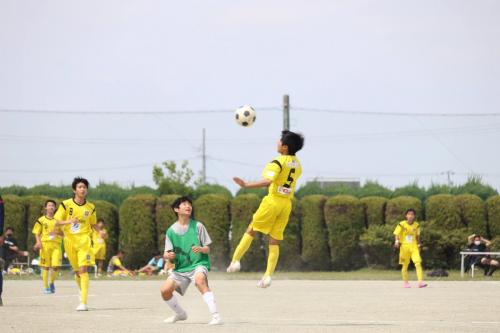 0DADE8B3-AA20-4D85-B0F0-C0B65B8CBAB4