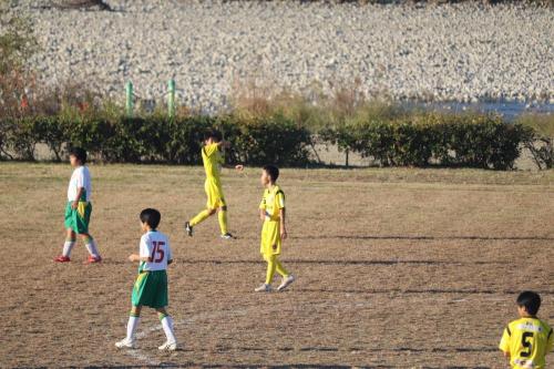 185F87E3-0654-4E8B-86E5-03FDFA9994B0