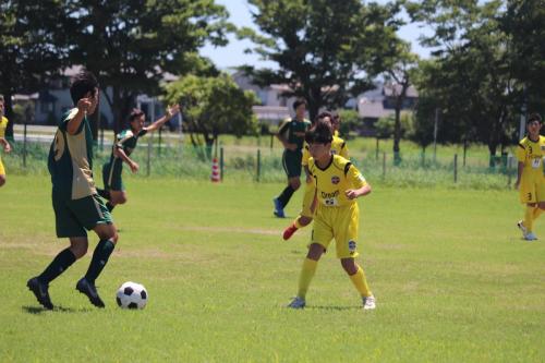 231C4D81-4FC2-4A8F-B9F0-433D5BFA03F5