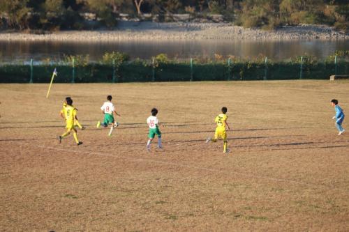 2545F118-C9B8-42A5-A2F9-3DF7DA60F506