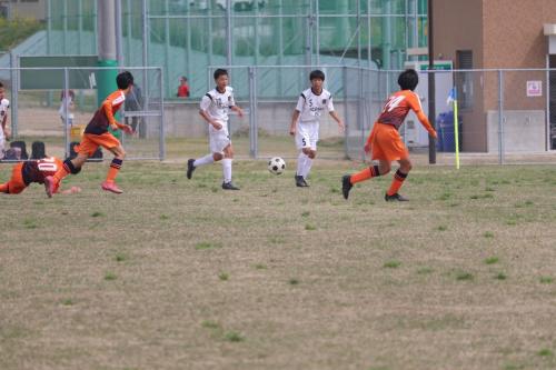 2A4075F6-BC33-4C2E-92E4-4A7B915CA7F5