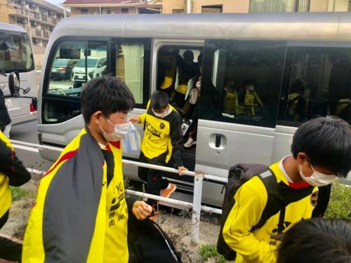 3FBB0C70-761F-48B4-AAAE-BA0EB3082787