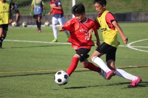 58BB700A-2DA3-4323-AE87-C3AF256C751A