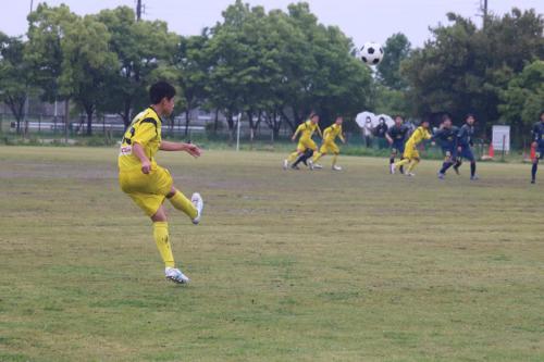 5AA876F2-B773-4DF8-9BA8-2EBF898C29F1