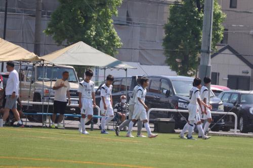 60D5FF9A-B925-48D6-8184-DAE1008D1440