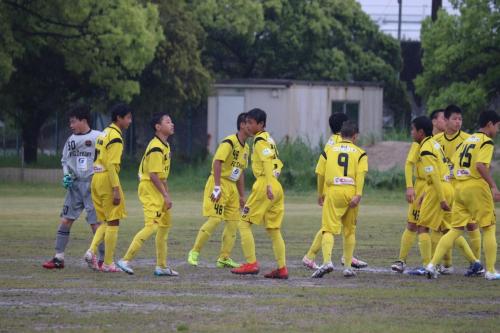 6840E6B1-6806-475F-B3FC-40763EE22C35