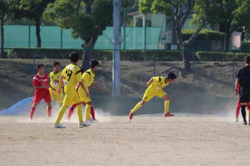 72A8A4CA-B2DC-42E9-BCC1-8F4409B34ED5