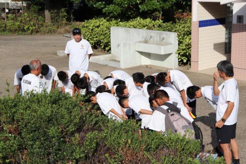 8C8688E1-E38A-4547-8AE3-AF948AB8BE6F