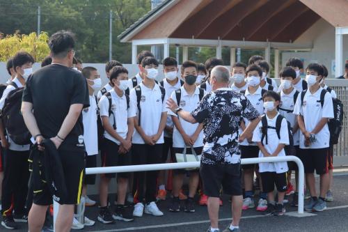 9F6E95C0-AB7A-4C0F-BDD5-071B4CF48D9E