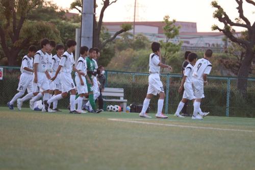 AF3ED328-92A5-44E6-A2E7-0F844F816638