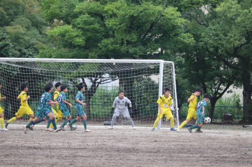 B8CB552E-E327-47E0-AE15-1A9F0BB051AB