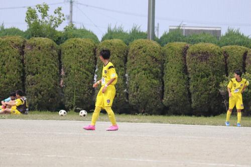 CA04D3FE-38EF-42CF-80A9-BFDE7CE7942C