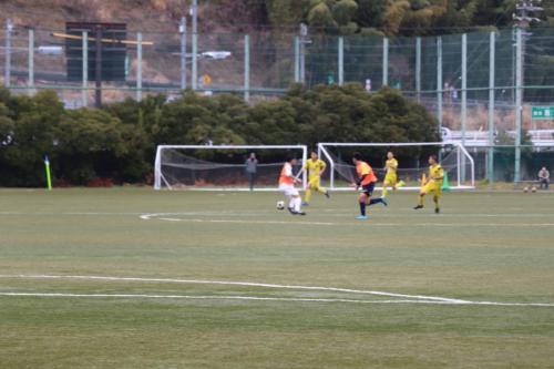 CEDF93C3-EF00-40BF-9248-DFD27E1C5DBD