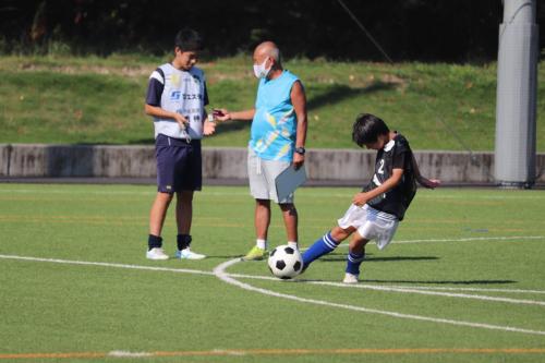 D50C3E82-23DE-40B3-BC56-D20E29C2F9DC