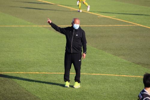 D6D8047F-89BE-495A-84A5-610816AB8AD2