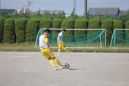 DB873A4C-C610-4F4C-8709-375787E7C2D5