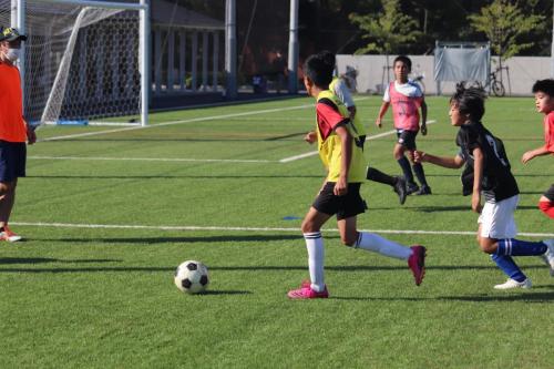 DEF71948-0051-4DDC-8A1B-2CD65252D280