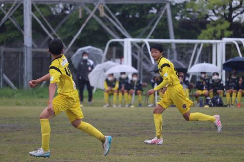 EB57FE53-A2A5-4E7E-8F5E-3EE5D36C24B5