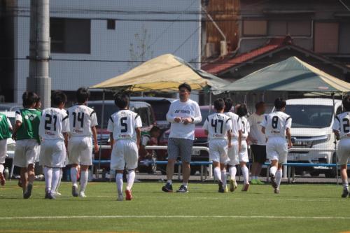 FC006FE5-3FC2-4799-9D89-1DF0CD50566F