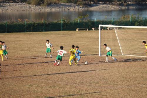 FDDBAA94-3B90-40FF-962E-D6662481E4F3